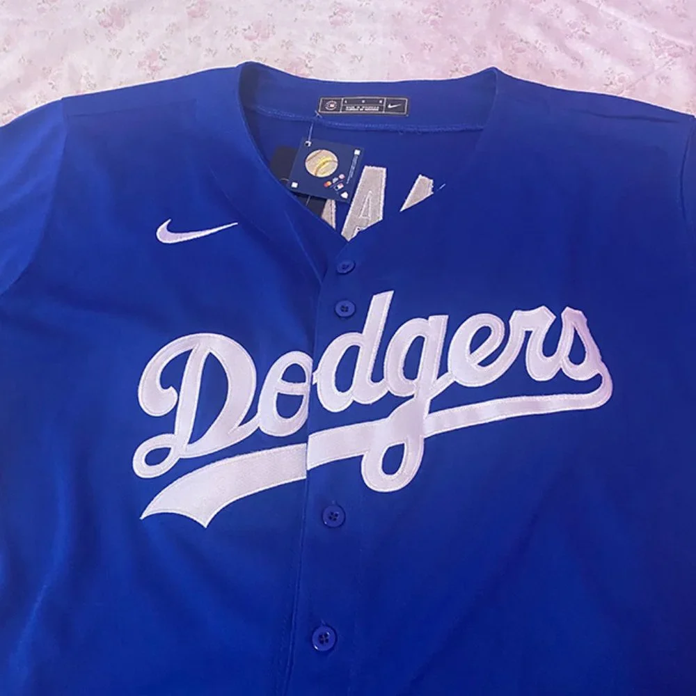 MLB Blue Los Angeles Dodgers Baseball Jersey 18# Yoshinobu Yamamoto Jersey - Picture 3 of 10